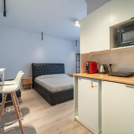 Πανσιόν Carrer Del Sol 3*